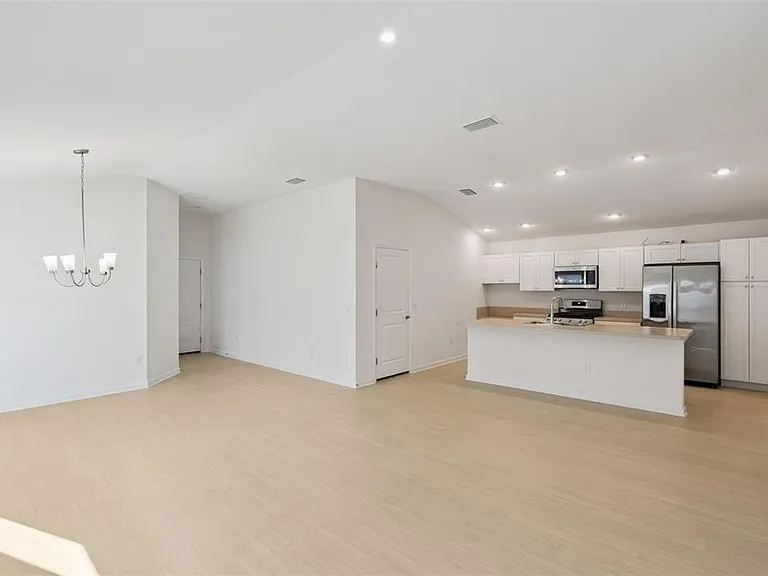 7548 Kuenher Ct — Photo 4