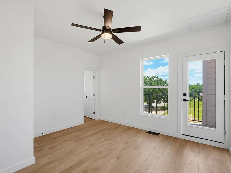 504 S Oconnor Rd — Photo 11