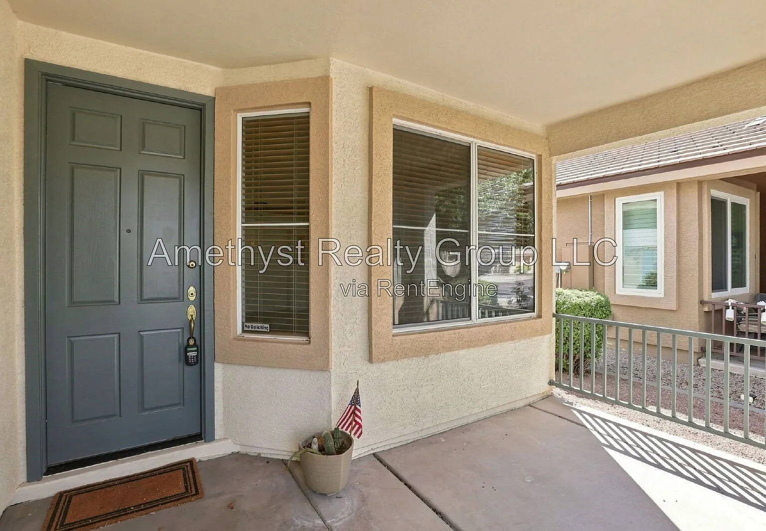 4 bed, 2.0 bath, 2114 sqft, $2,550 — Photo 4