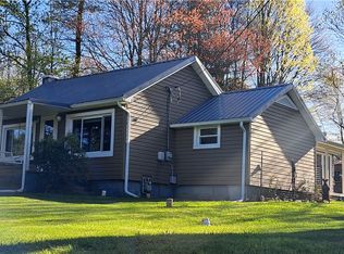 23 Oak St, Punxsutawney, PA 15767