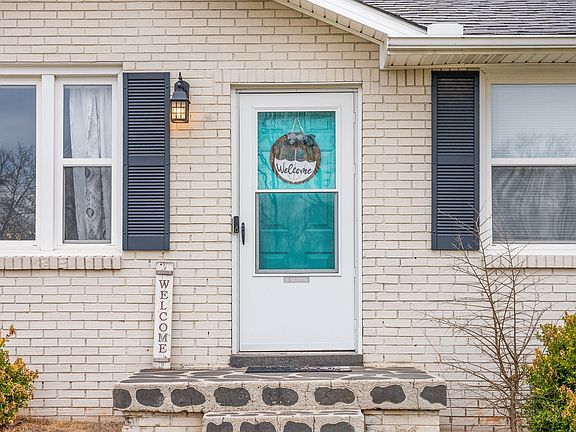 3rd image of 189 Haven Dr