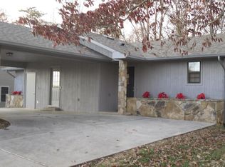 120 Oohleeno Way, Loudon, TN 37774