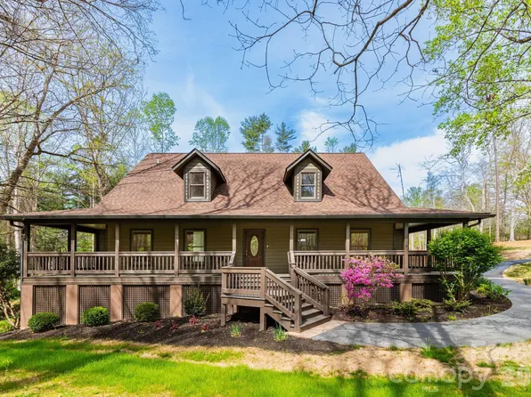 68 Sigmon Rd, Fletcher, NC 28732