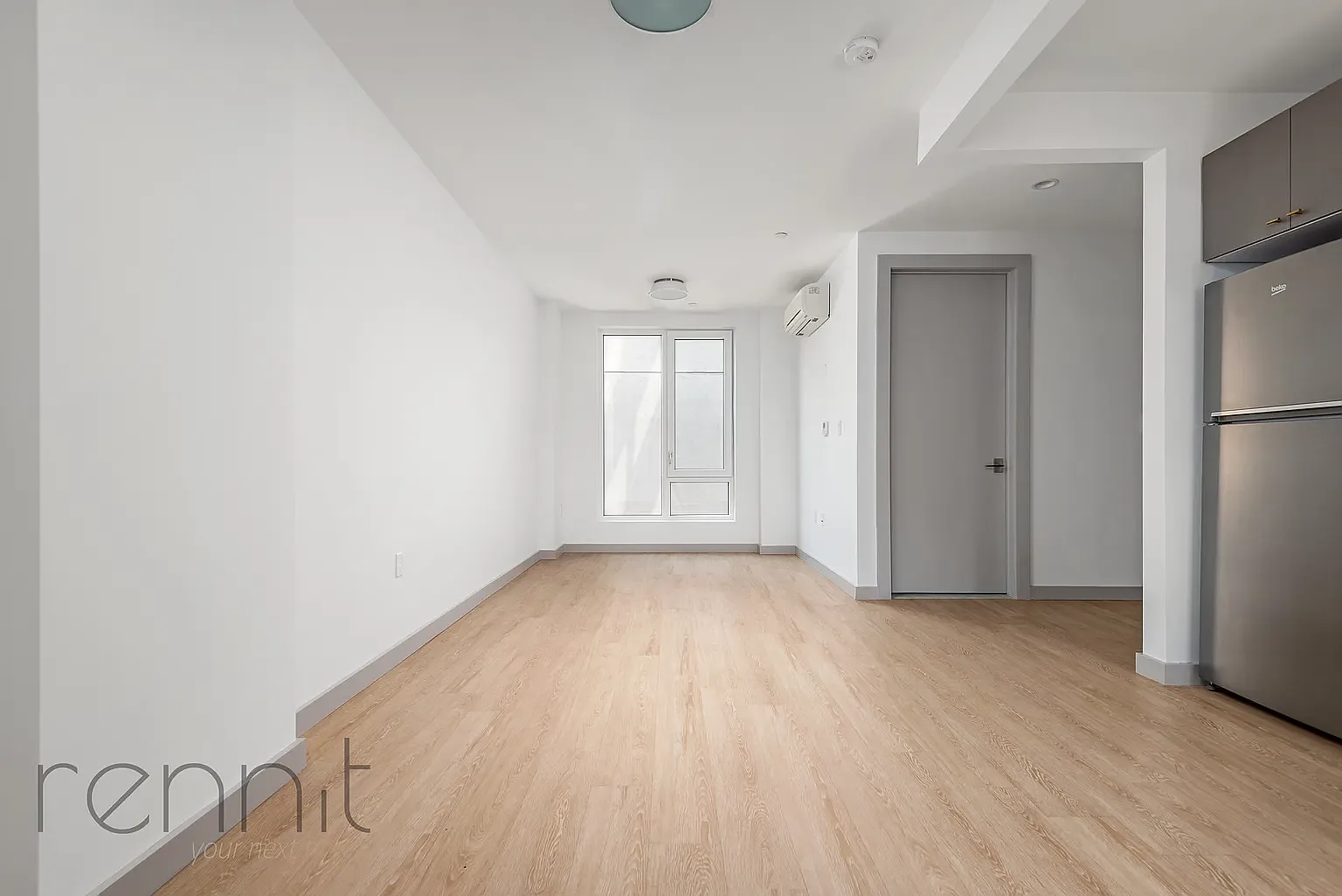 2809 Clarendon Road — Photo 3