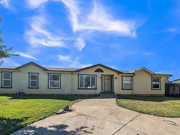2nd image of 733 Fescue Ave #29