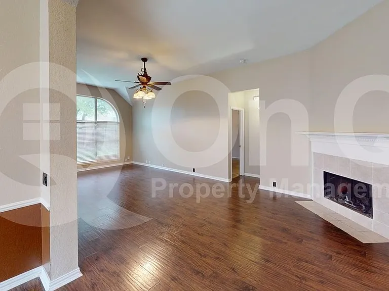 5901 Berkshire Rd — Photo 6