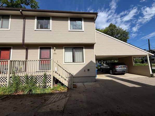 1707 Dexter Ave