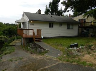 10140 32nd Pl SW, Seattle, WA 98146