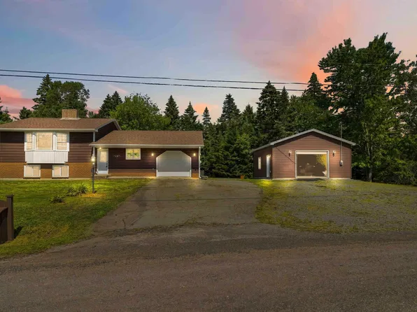 28 Little River Dr, Musquodoboit Harbour, NS B0J 2L0