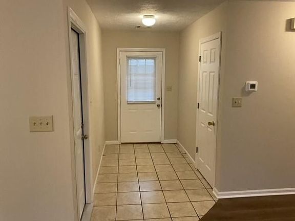 3rd image of 1608 S Highland Ave