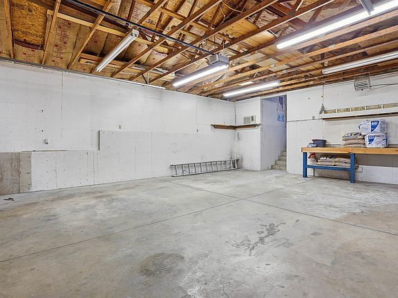 3rd image of 3703 E 18th Ave