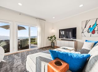 4452 Caminito Fuente, San Diego, CA 92116