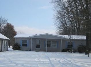 1533 Berkey S, Swanton, OH 43558