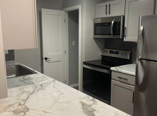 116 W Van Buren St #201, Columbia City, IN 46725