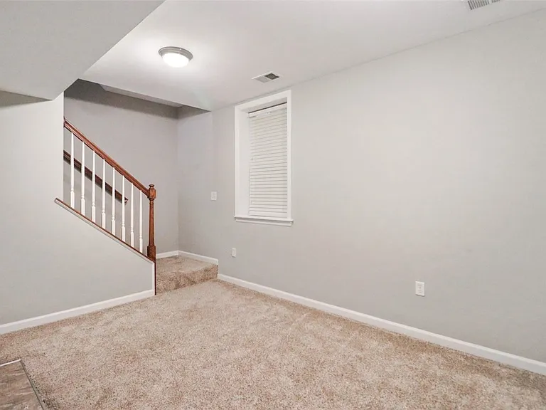 10550 Cherry Grove Ct — Photo 20