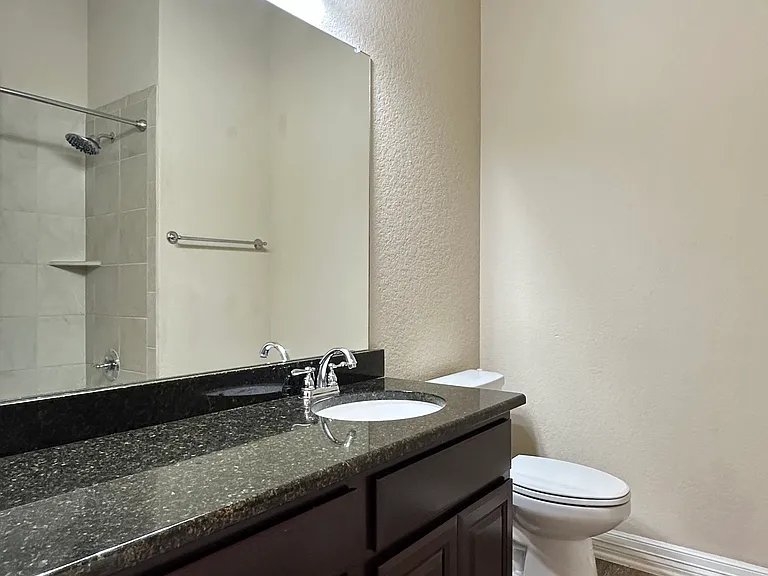 325 Cortijo — Photo 16