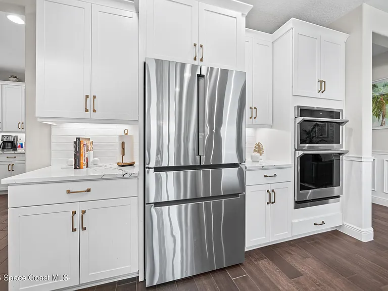 2258 Pangea Cir — Photo 16