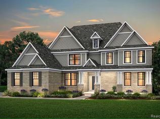21119 Ballantyne Blvd, Northville, MI