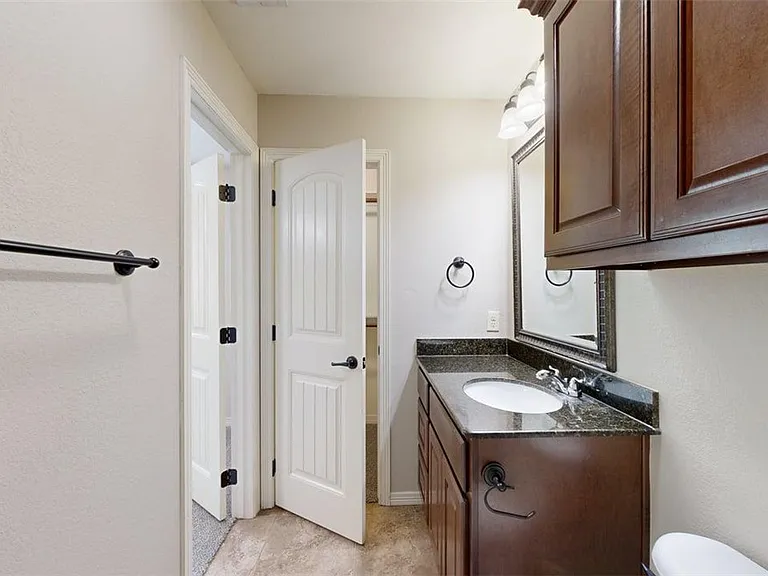 454 Chimney Hill Dr — Photo 38