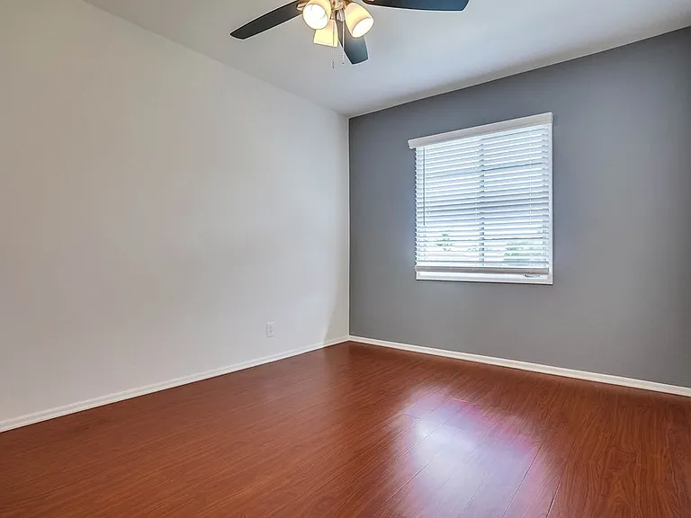 4078-4319 Muirfield Rd — Photo 14