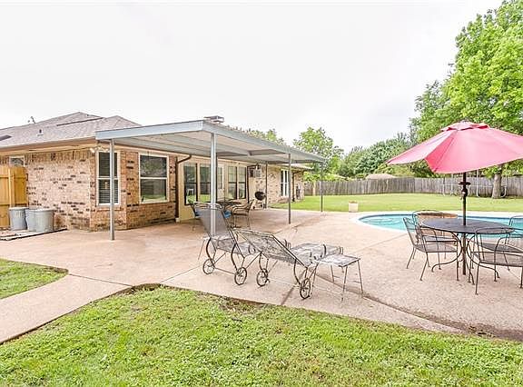5th image of 9932 Ivy Leaf Ln