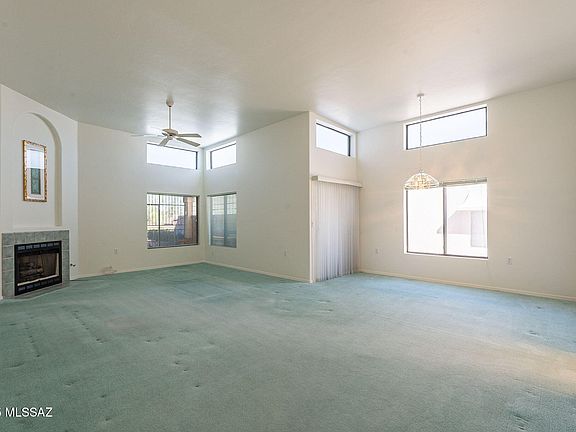 2nd image of 954 W Calle De Emilia
