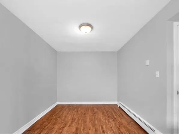 84 Riverview Dr #4, Chatham Kent, ON N7M 1A3