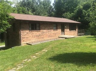 811 N Clear Creek Rd, Hendersonville, NC 28792