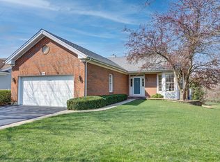 586 Golfers Ln, Bartlett, IL