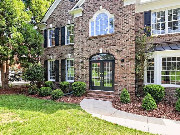 2nd image of 2307 Keara Way