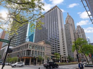 535 N Michigan Ave APT 1506, Chicago, IL 60611