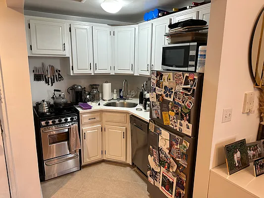 Rented by Joe Gotham LTD | media 18