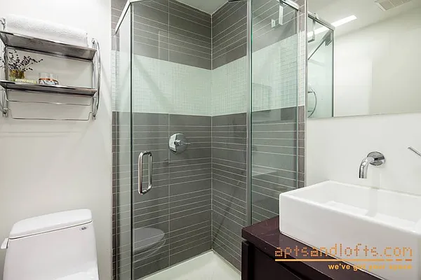 Sold by aptsandlofts.com | media 12