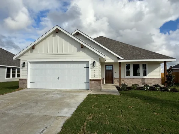 4711 Enclave Dr, Sanger, TX 76266