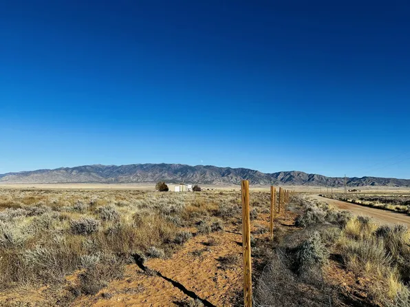 49 Mora Dr, Belen, NM 87002