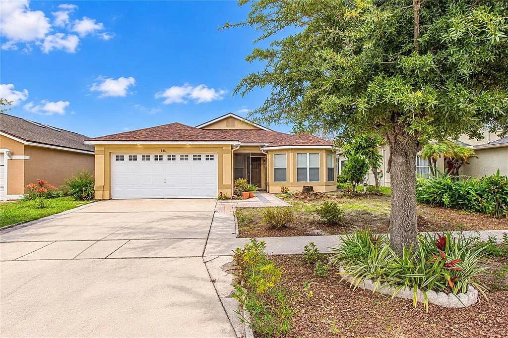 3 bed, 2.0 bath, 1567 sqft, $2,500 — Photo 1