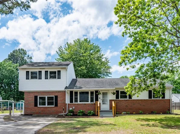 404 Guynn Ave, Chesapeake, VA 23323