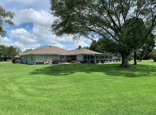 200 Rue De Beauville, Napoleonville, LA 70390