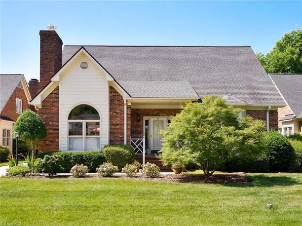 17 Northline Pl, Greensboro, NC 27410