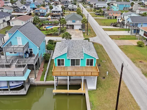 22101 Pecos Dr, Galveston, TX 77554