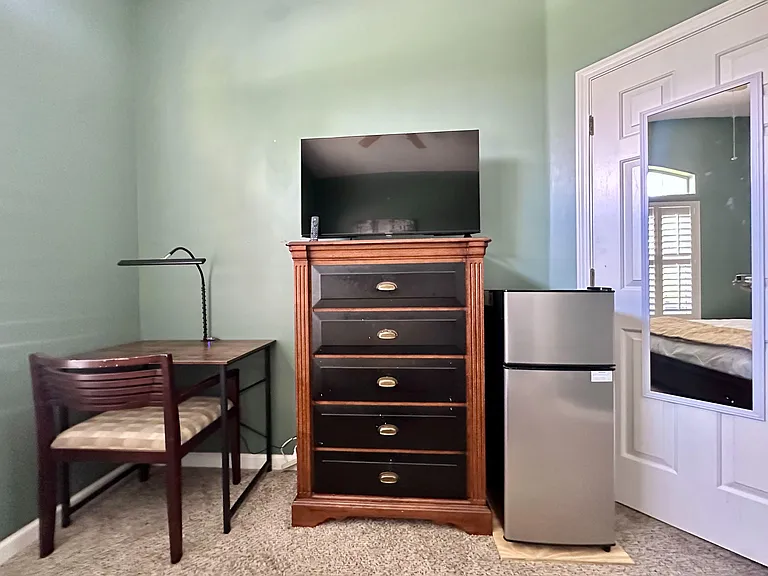 Devan Lee Dr W — Photo 4