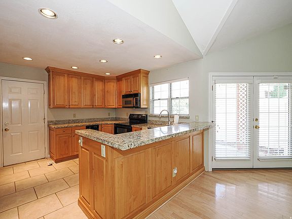 2nd image of 6948 S 855 E