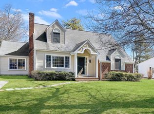 35 Leary St, Wayland, MA 01778