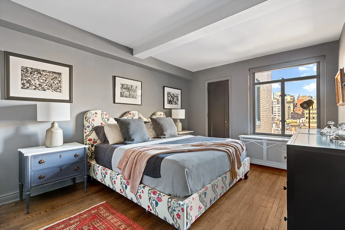 61 West 9th St Unit 10D  