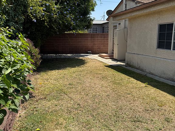 4th image of 5447 W 141st St