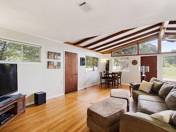 4th image of 100 Lakeland Dr