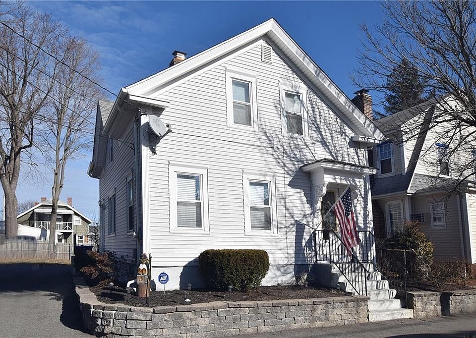 1st image of 12 Mary Ave