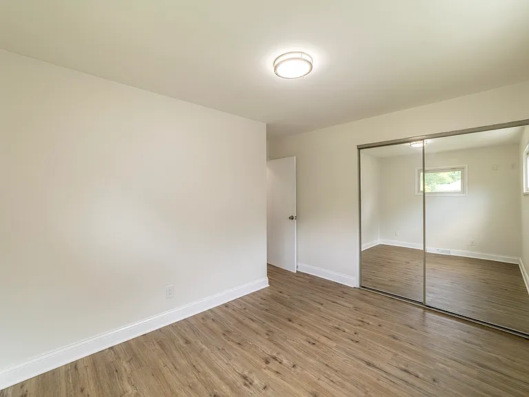 4125 Mississippi St — Photo 17