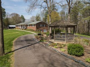 456 Beach Rd, Elkin, NC 28621