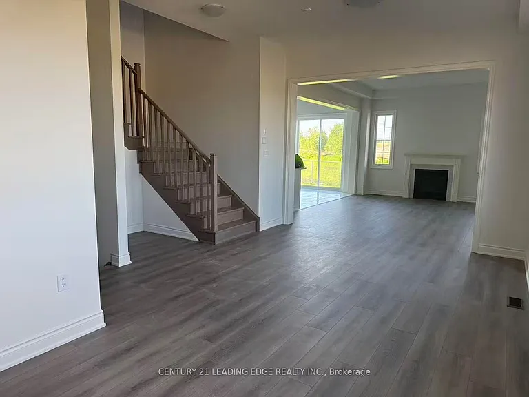 1466 Wheatcroft Dr — Photo 5